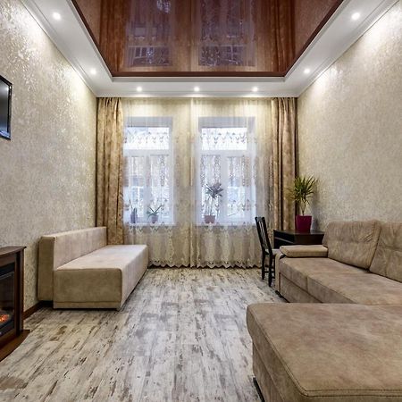 Noviy Svit 4 Apartments Lviv Exterior photo
